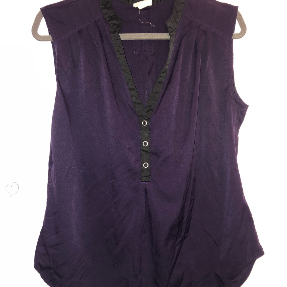 Purple and black sleeveless blouse